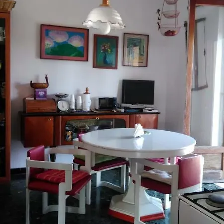 House Panzió